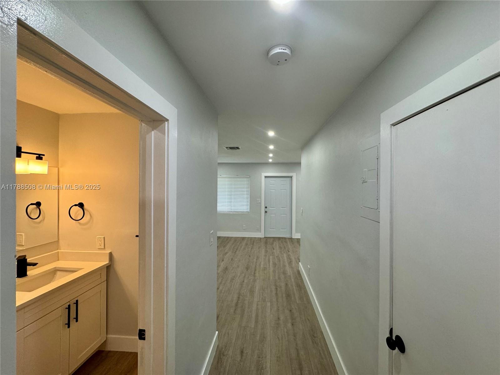 DEVONSHIRE - Residential Income