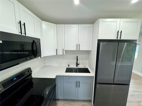 2631 SW 13th Ave Fort Lauderdale FL 33315