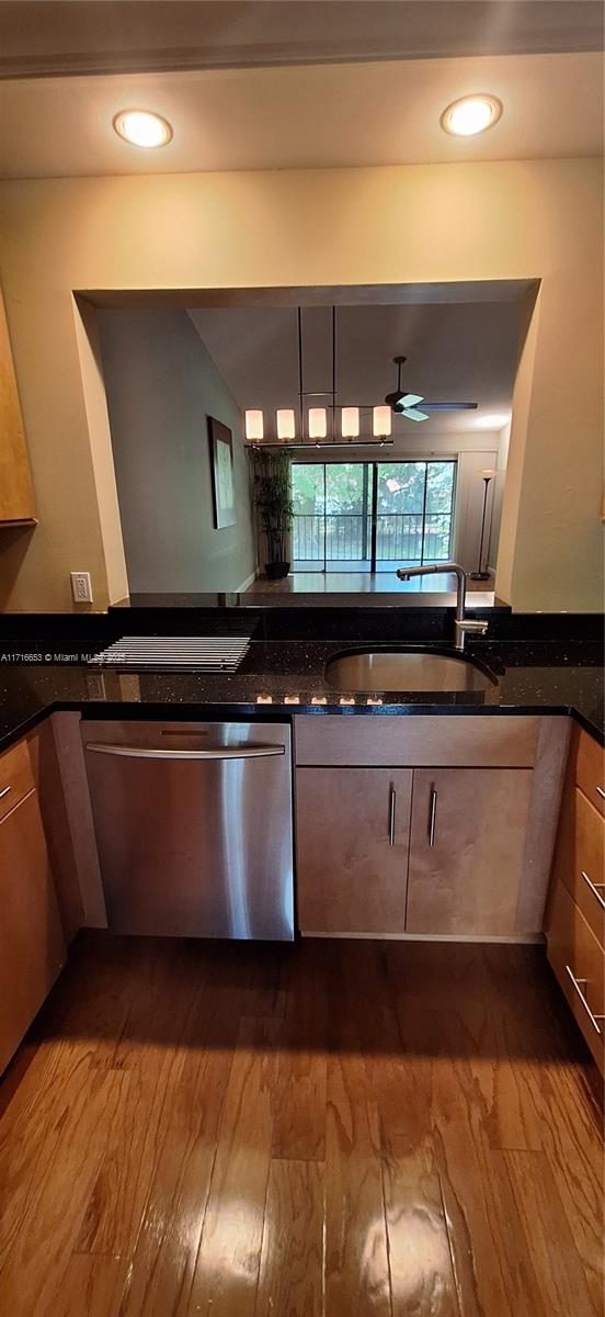 BOCA DELRAY I-III CONDO S - Residential Lease