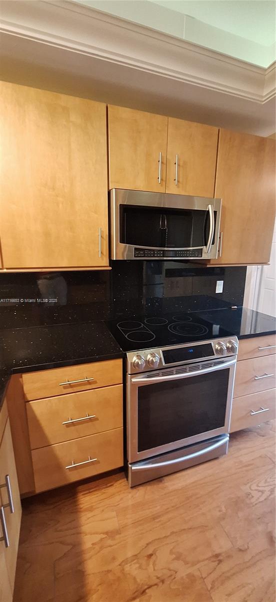 BOCA DELRAY I-III CONDO S - Residential Lease