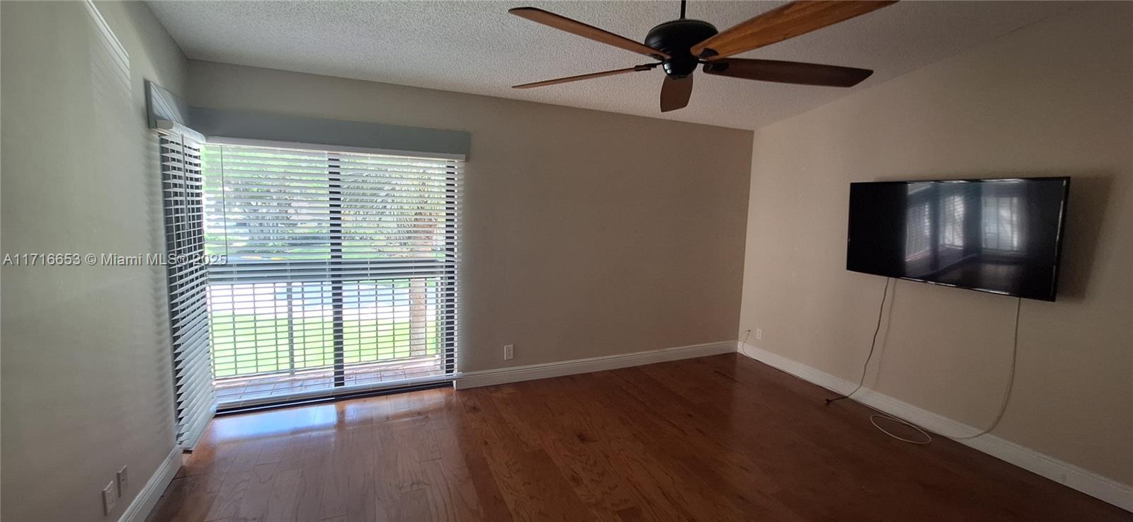 BOCA DELRAY I-III CONDO S - Residential Lease