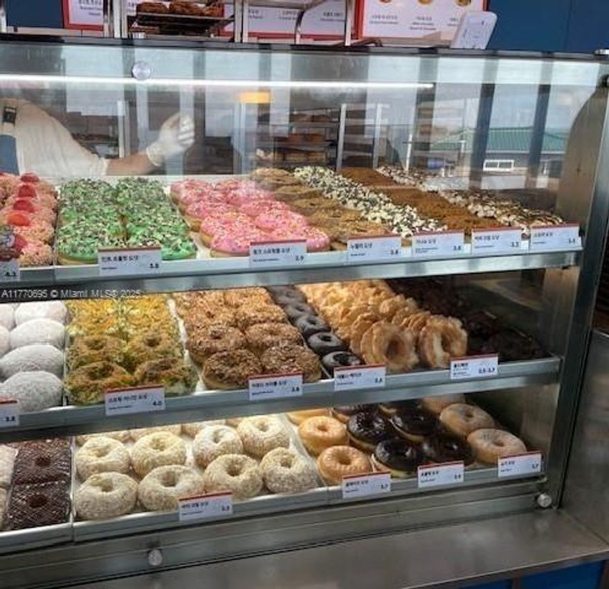 SELLER MOTIVATED! BRING YOUR OFFERS! PRICE RECENTLY REDUCED ! $ 2,995,000 MULTIPLE LOCATIONS FOR WELL KNOWN BAKERY INC BAKERY LAB IN HALLANDALE BEACH AND 3 PRIME RETAIL STOREFRONTS IN SOUTH FL INC MIAMI BEACH, HALLANDALE BEACH. REAL ESTATE IS LEASED W/LONG TERM (10 PLUS YRS) LEASES THAT CAN BE RENEWED. ALSO INC W/SALE ARE ALL FF&E IN ALL LOCATIONS, REFRIG NEW DELIVERY TRUCK. TURNKEY BUSINESS RUN BY THE SAME OWNER FOR 30 YEARS. WILL STAY FOR 30 DAYS TO TRAIN. GROSS SALES NOTED FOR ALL RETAIL LOCATIONS , RETAIL LOCATIONS INC DINE IN AND TERRACE RESTAURANTS,CATERING, TO GO AND DELIVERY SERVICES. PARKING AVAIL AT ALL LOCATIONS. W/SIGNED NDA AND POF, DETAILS WILL BE DISCLOSED INC INVENTORY OF EQUIP, FINANCIALS, TAX RETURNS, P&L STATEMENTS. ANNUAL NET PROFIT $700K. GREAT FOR EB5 VISA!!!