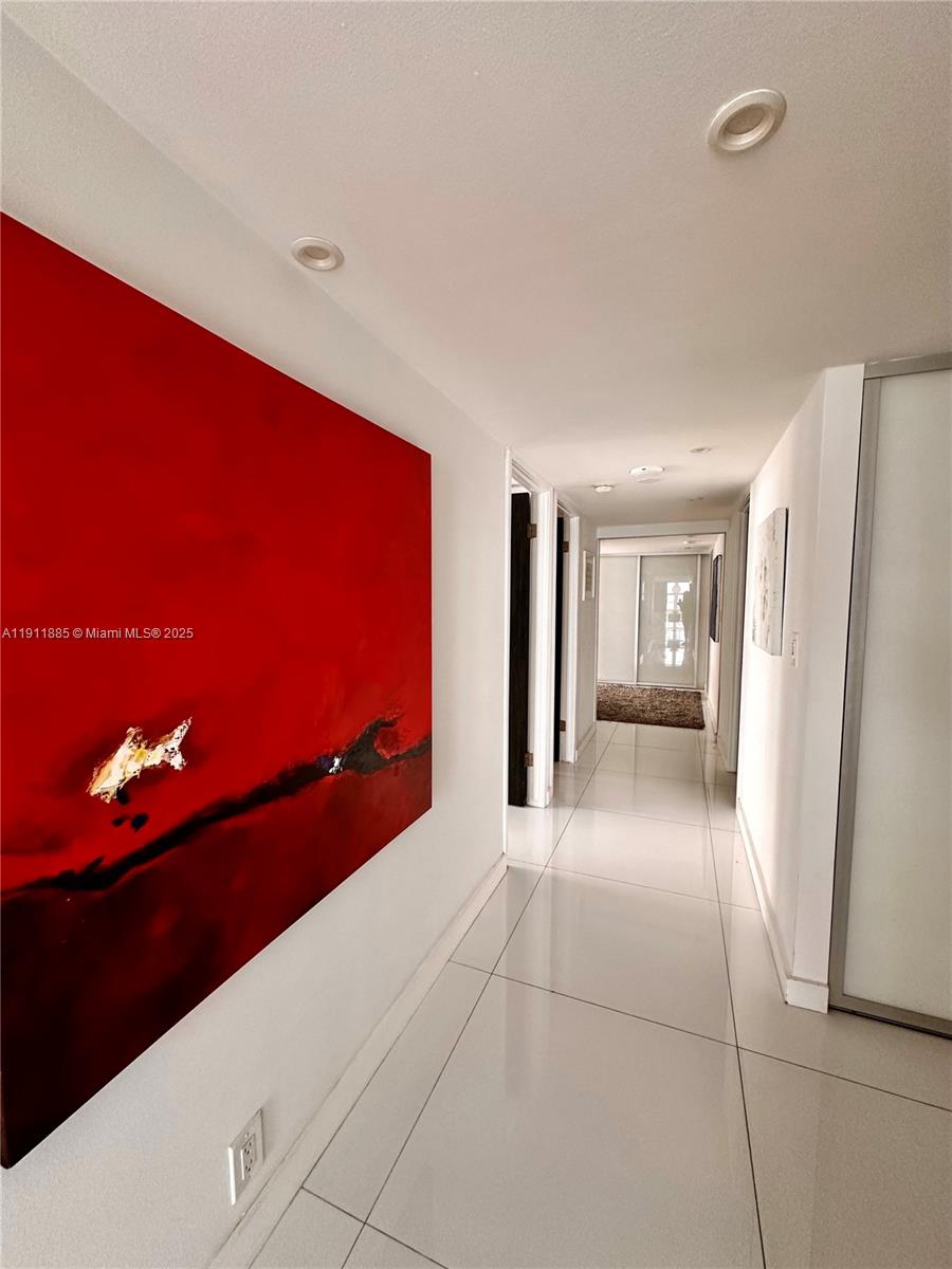 BRICKELL PLACE CONDO - Residential