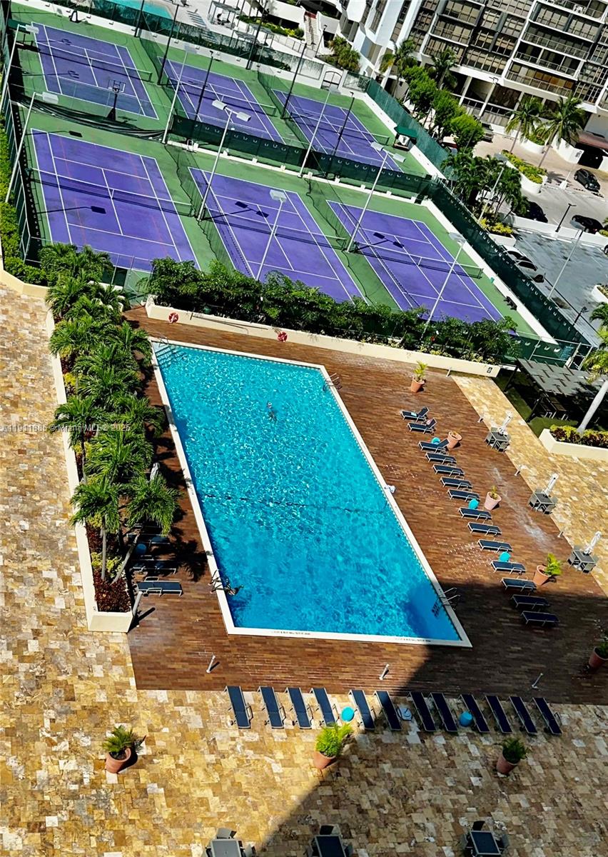 BRICKELL PLACE CONDO - Residential