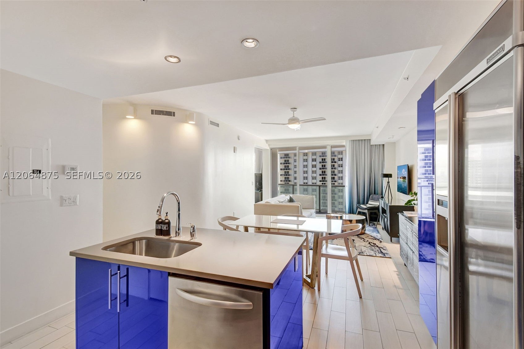 3101 Bayshore Dr 1003
