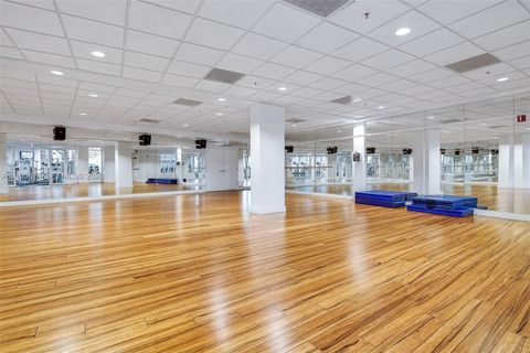 Tiny photo for 848 Brickell Key Dr #3403, Miami, FL 33131 (MLS # A12005874)