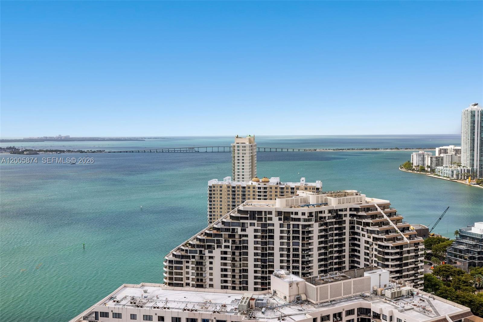 THREE TEQUESTA POINT COND - Residential