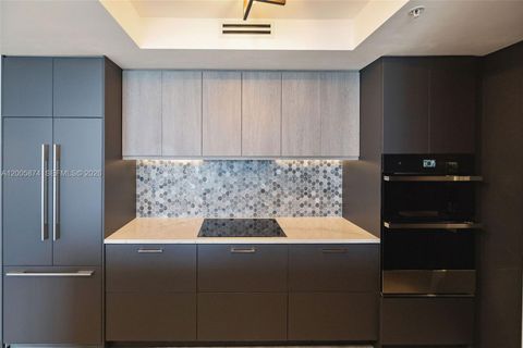 Tiny photo for 848 Brickell Key Dr #3403, Miami, FL 33131 (MLS # A12005874)