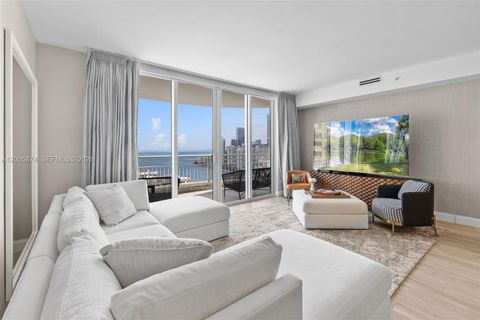 Tiny photo for 848 Brickell Key Dr #3403, Miami, FL 33131 (MLS # A12005874)
