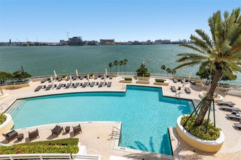 Tiny photo for 848 Brickell Key Dr #3403, Miami, FL 33131 (MLS # A12005874)