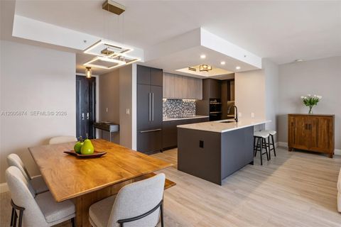 Tiny photo for 848 Brickell Key Dr #3403, Miami, FL 33131 (MLS # A12005874)