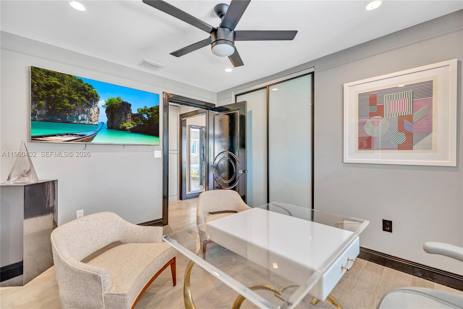 HOLLYWOOD LAKES SECTION - Residential Lease