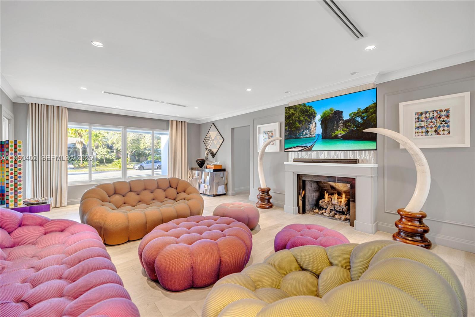 HOLLYWOOD LAKES SECTION - Residential Lease