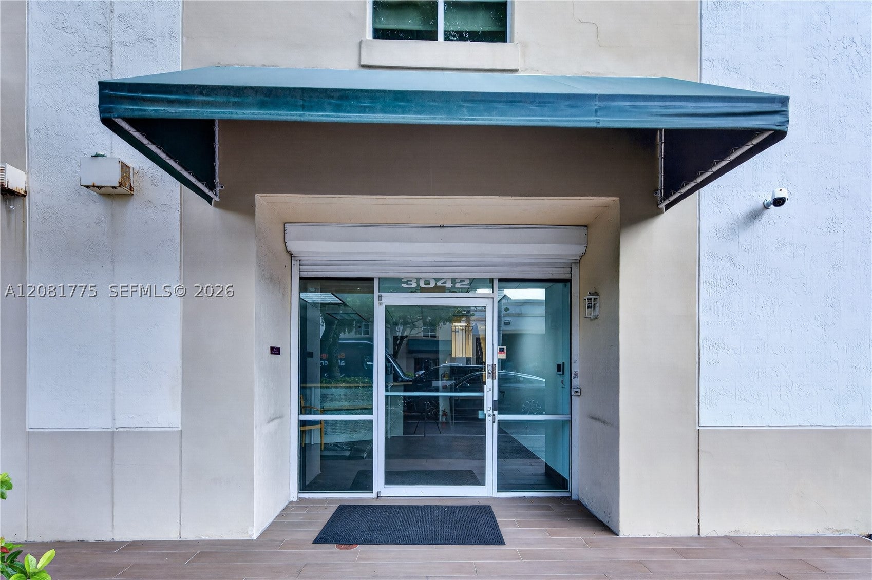 3042 NW 82nd Ave