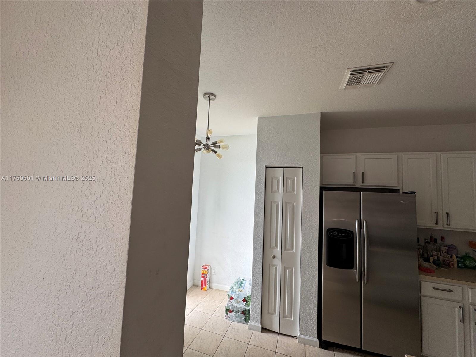 THOUSAND OAKS - Residential