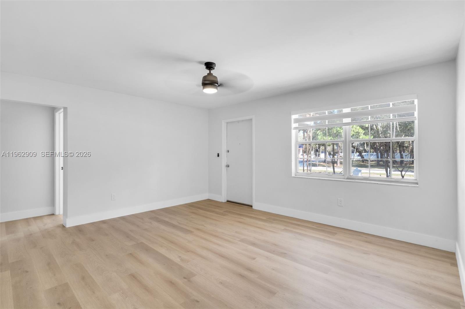 VENETIAN GARDEN REV - Residential