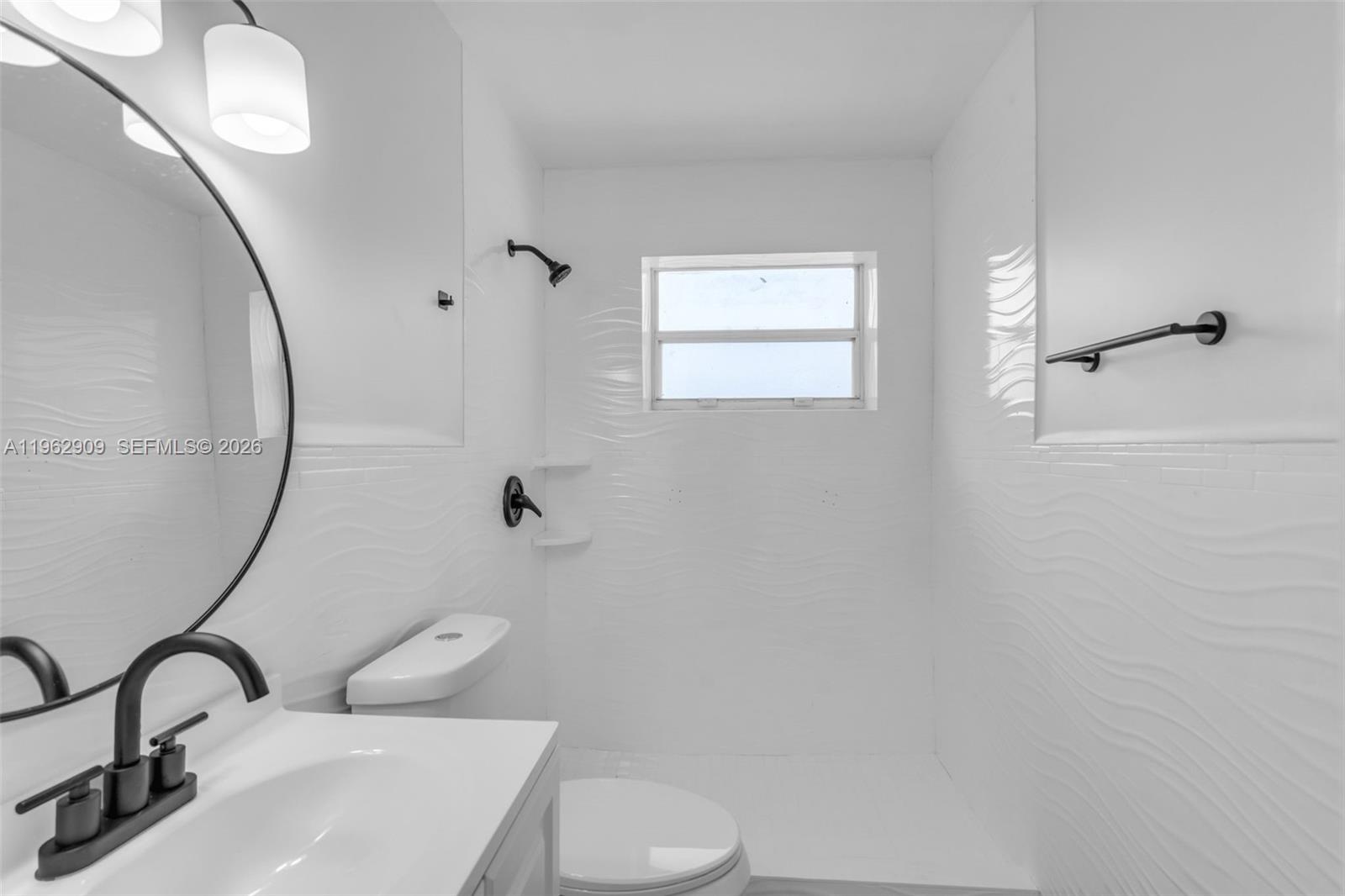 VENETIAN GARDEN REV - Residential