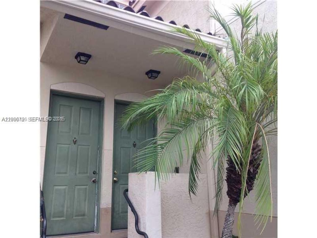 Photo of 771 SW 148th Ave #1313, Sunrise, FL 33325 (MLS # A11996786)