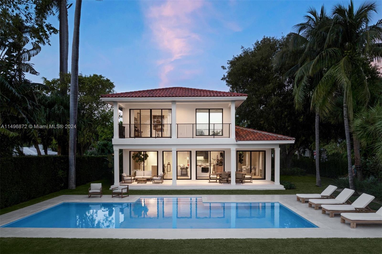 SUNSET ISLANDS-ISLAND NO - Residential