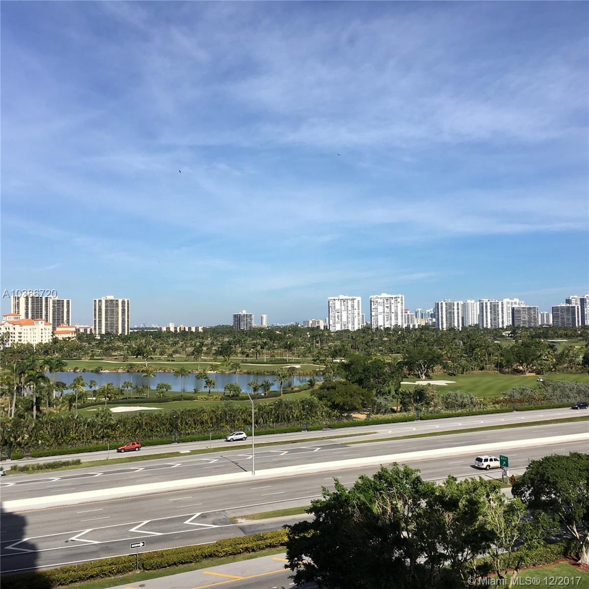 PARC CENTRAL AVENTURA SOU - Residential Lease
