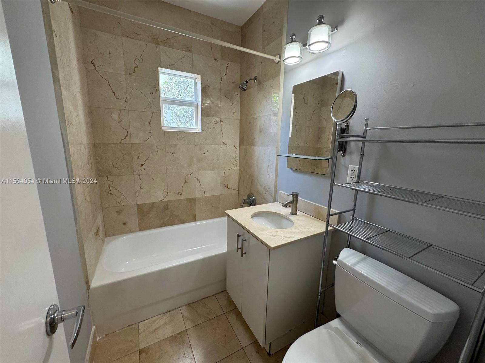 THE ABBOTT CONDO - Residential Lease