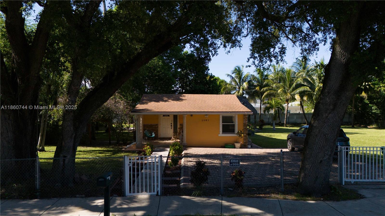 2081 NW 104th St