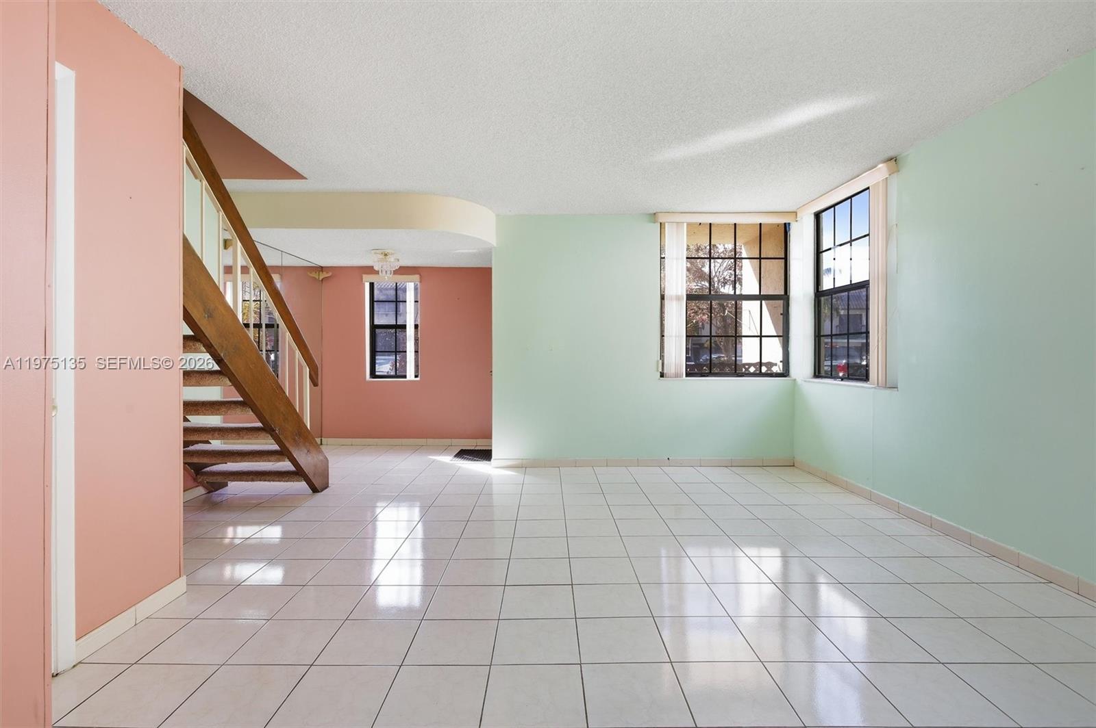 NEW PASEOS CASTELLANOS CO - Residential