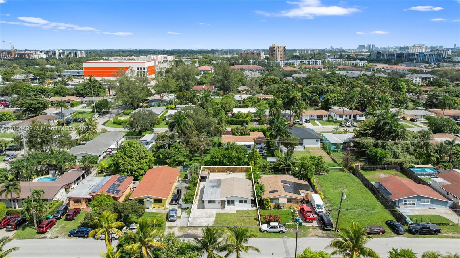 BISCAYNE SHORES UNIT 4 - Residential