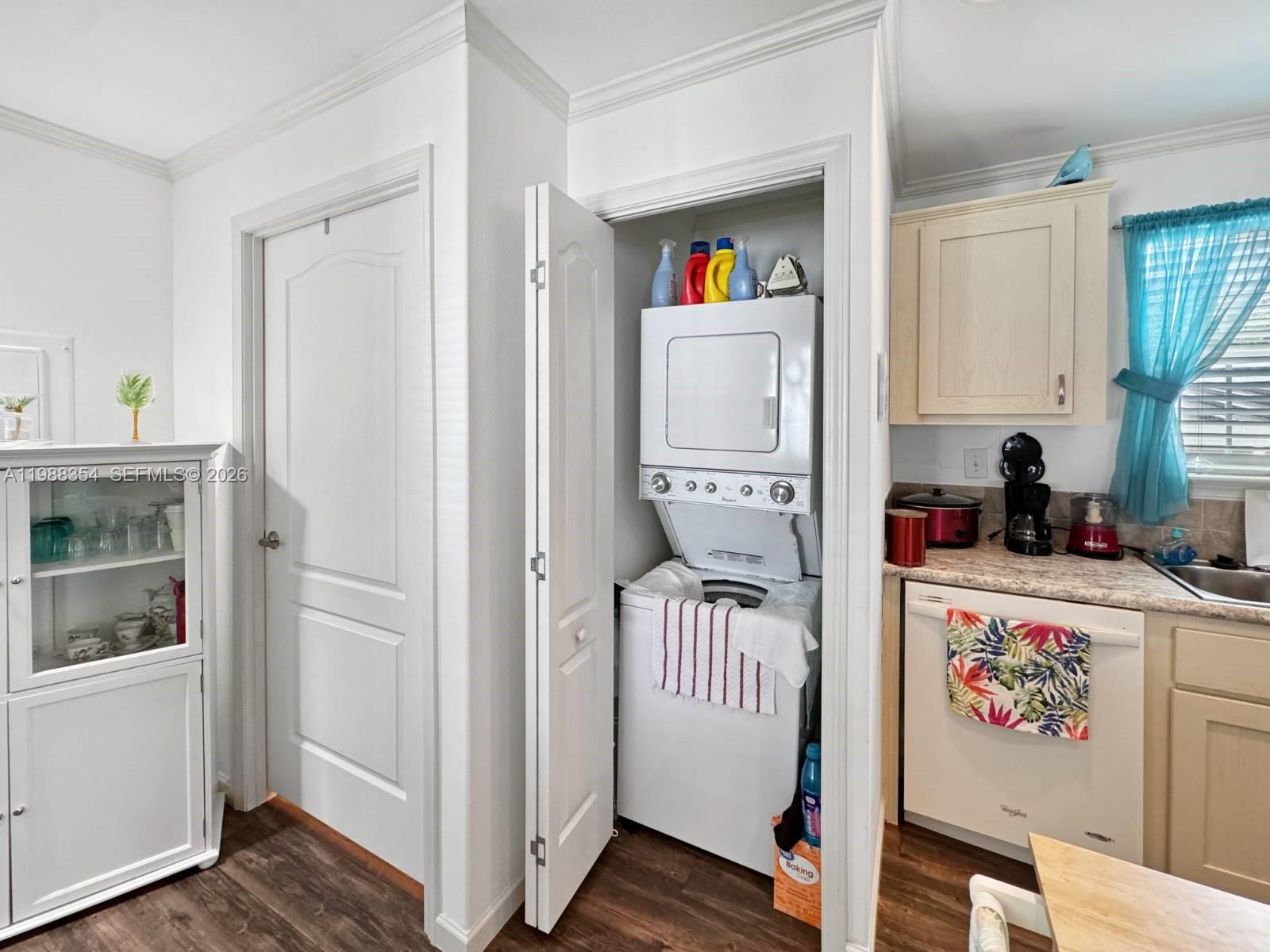 Lauder Lakes Mhp - Residential