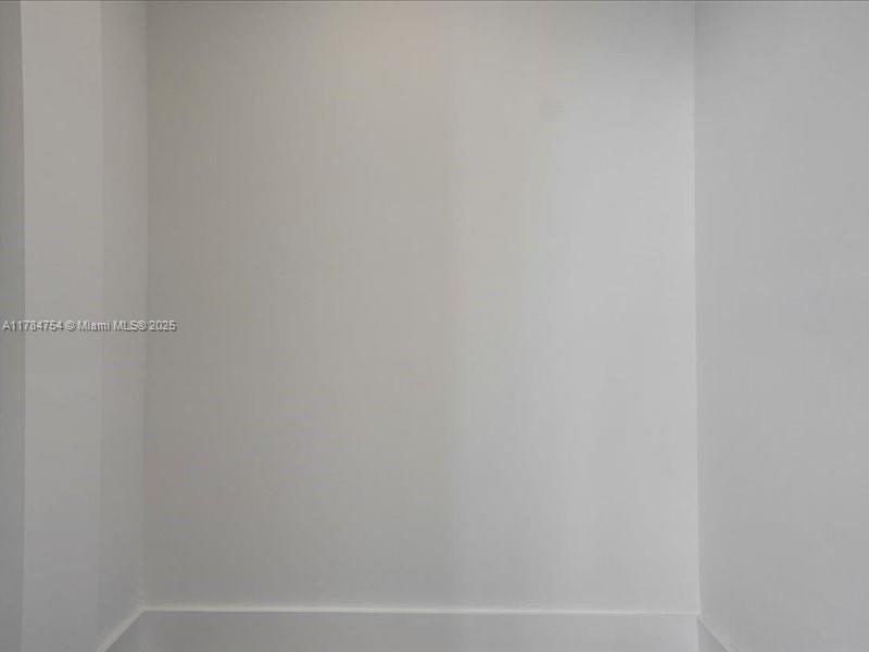 SPIAGGIA OCEAN CONDO - Residential Lease