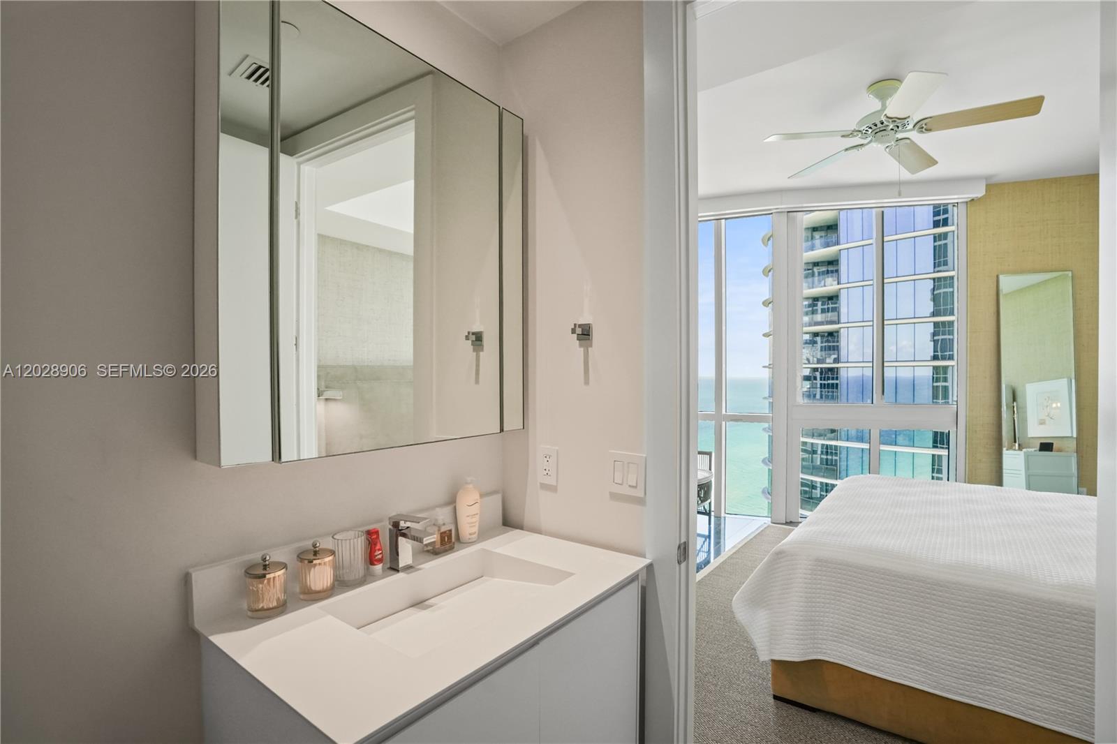 TDR TOWER III CONDO - Residential
