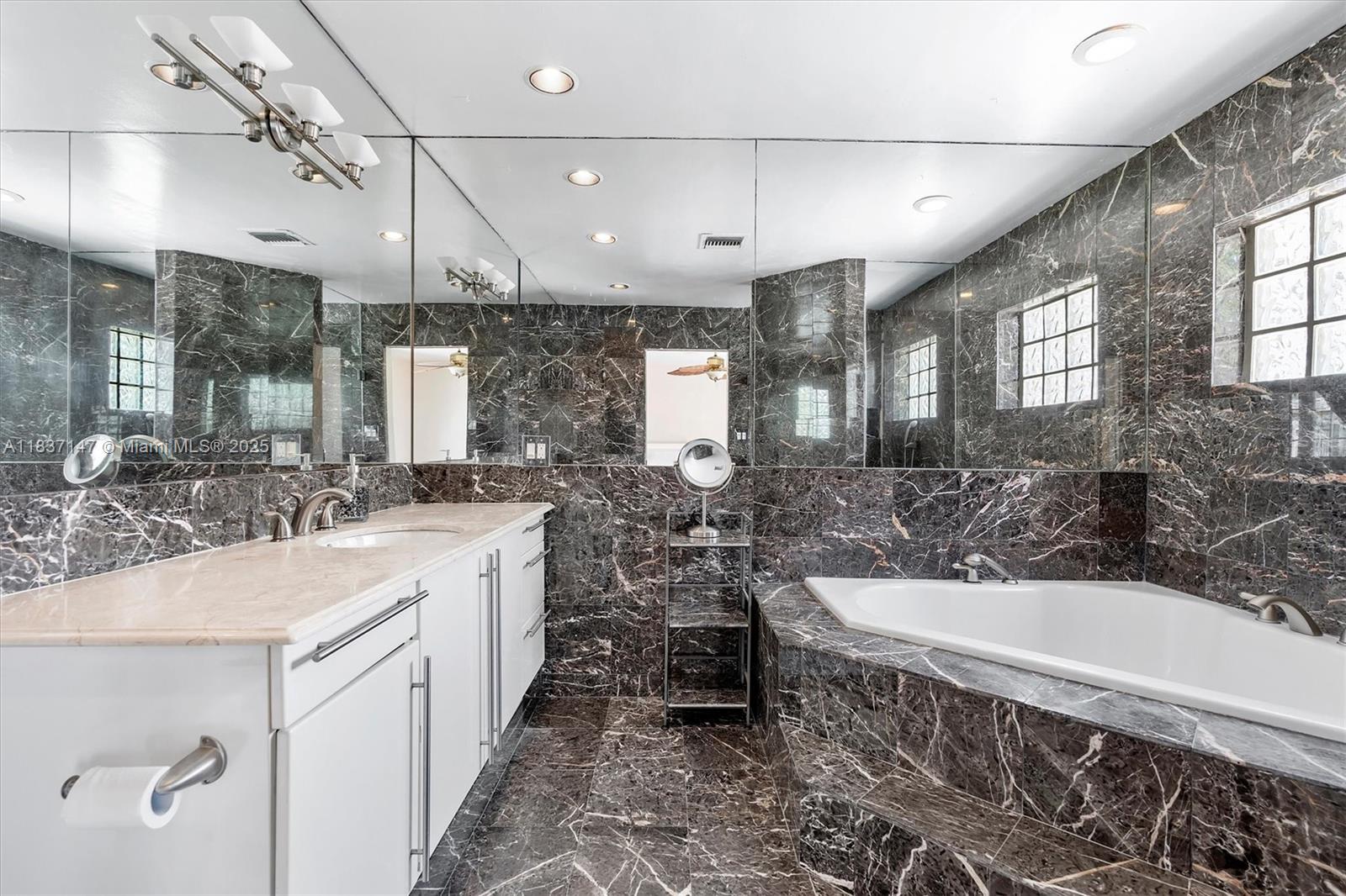 ANDOVER 1ST ADDN - Residential