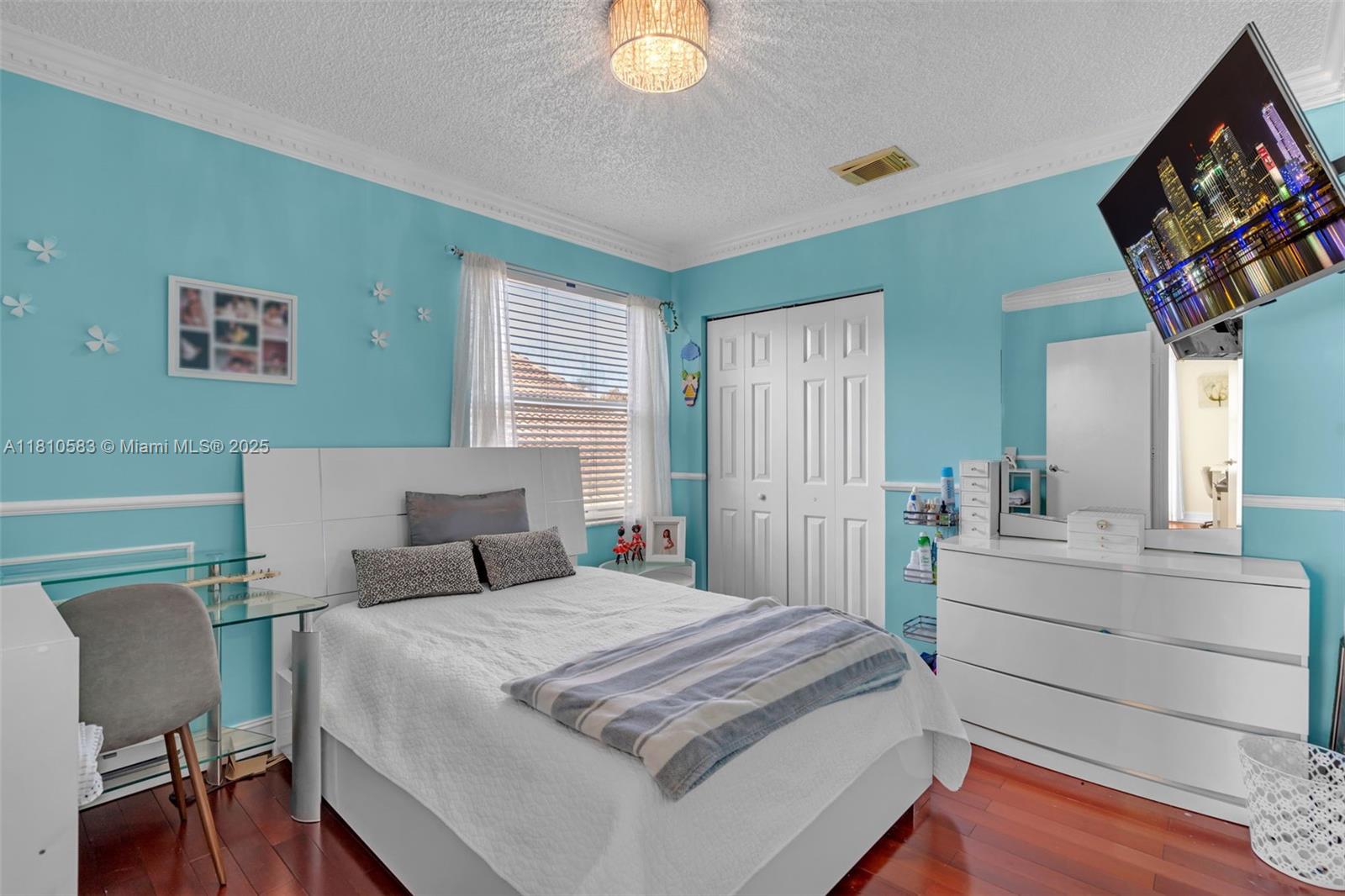 MAPLE RIDGE - Residential