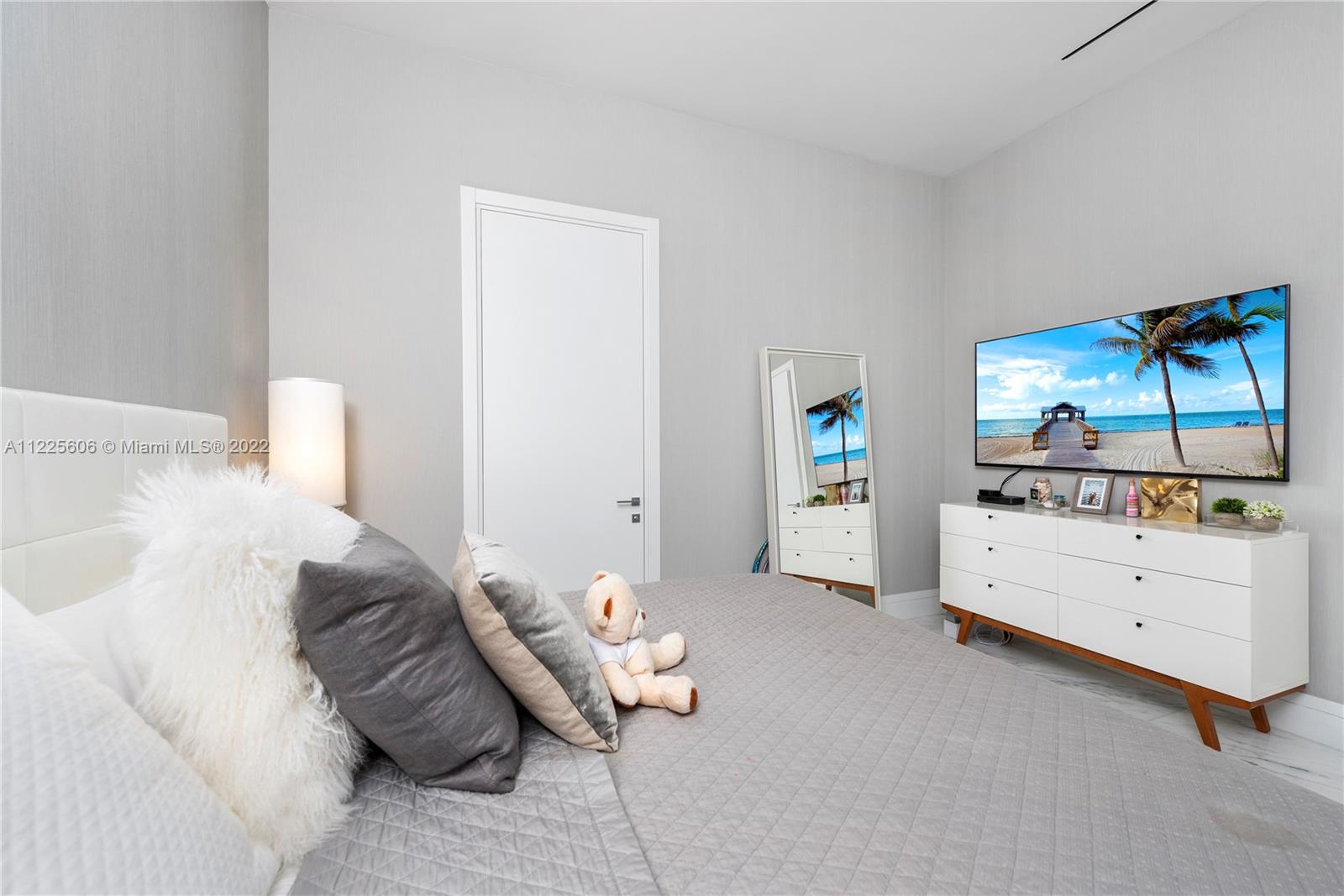 MUSE CONDO - Residential