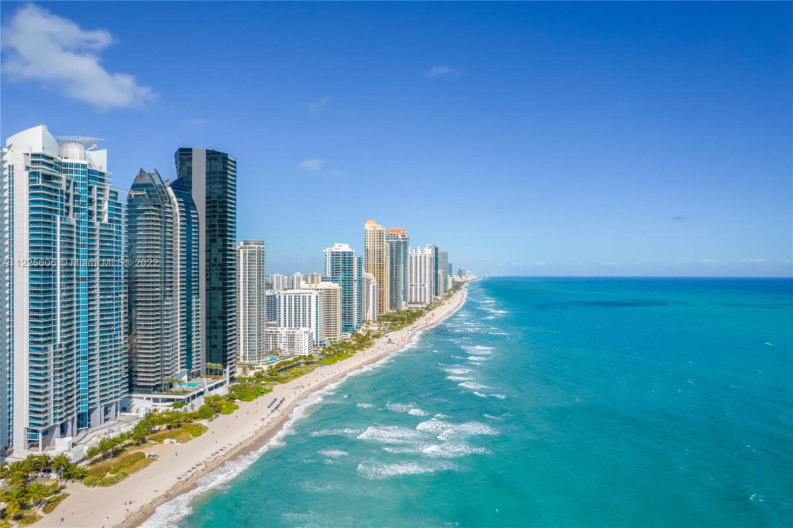 MUSE CONDO - Residential