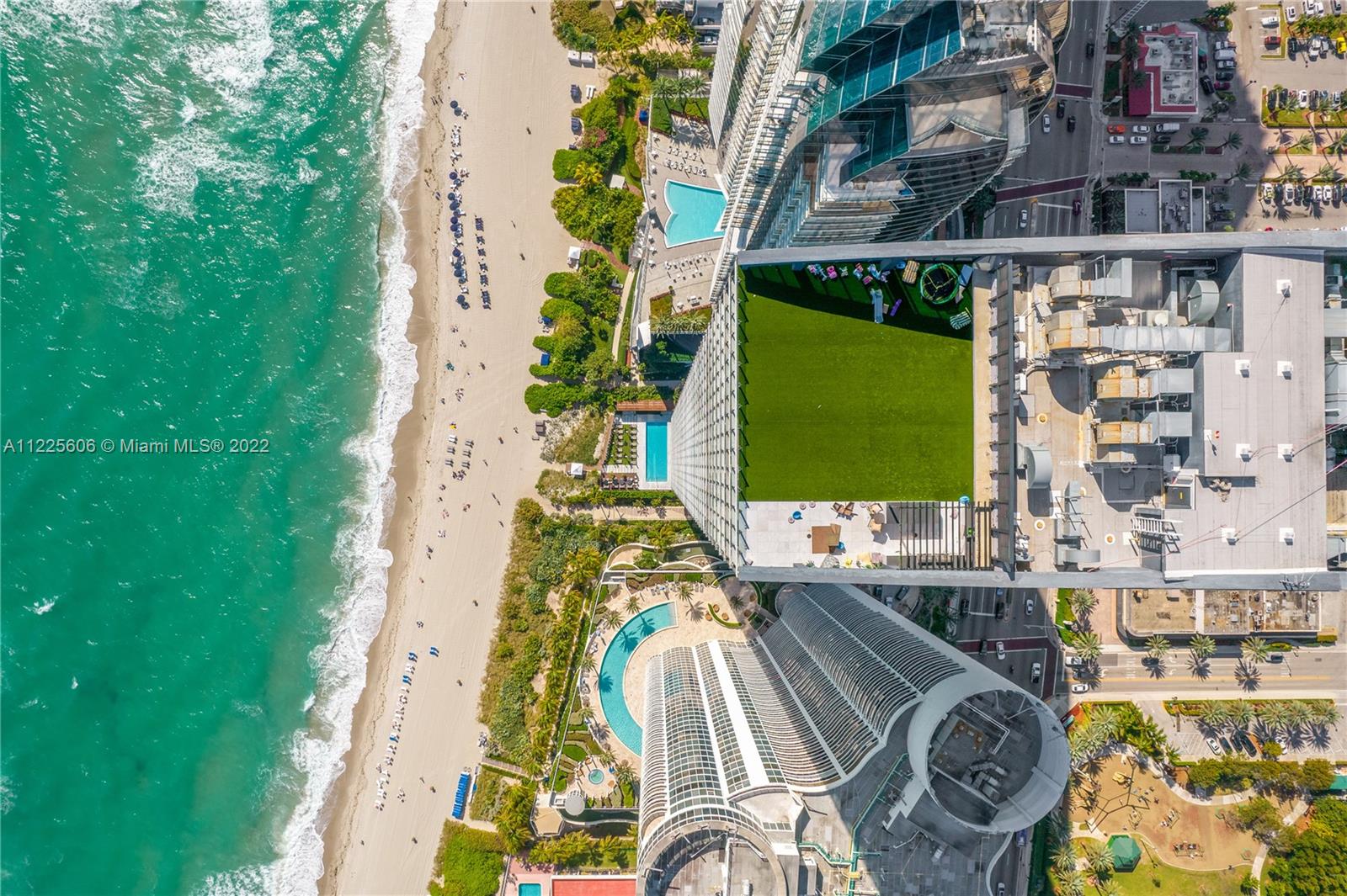 MUSE CONDO - Residential