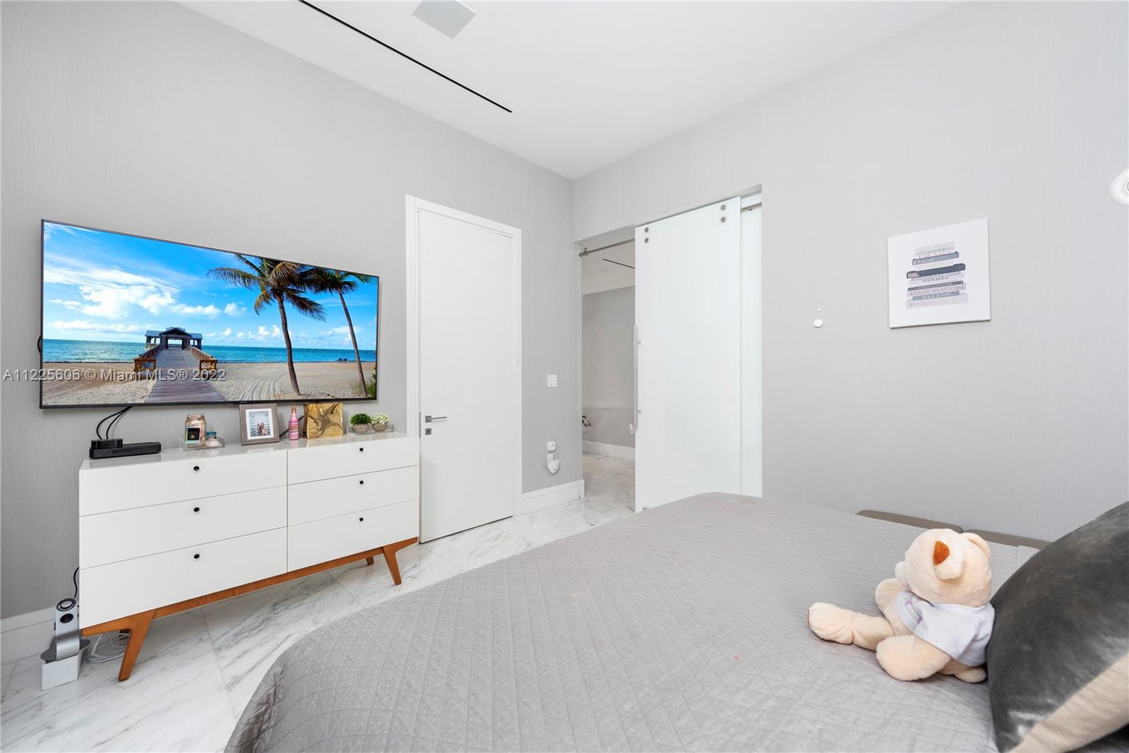 MUSE CONDO - Residential