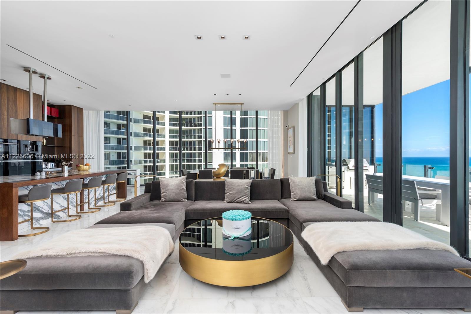 MUSE CONDO - Residential