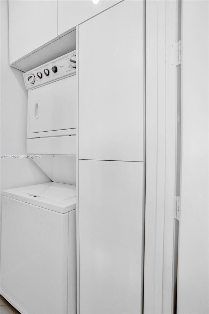 TDR TOWER II CONDO - Residential