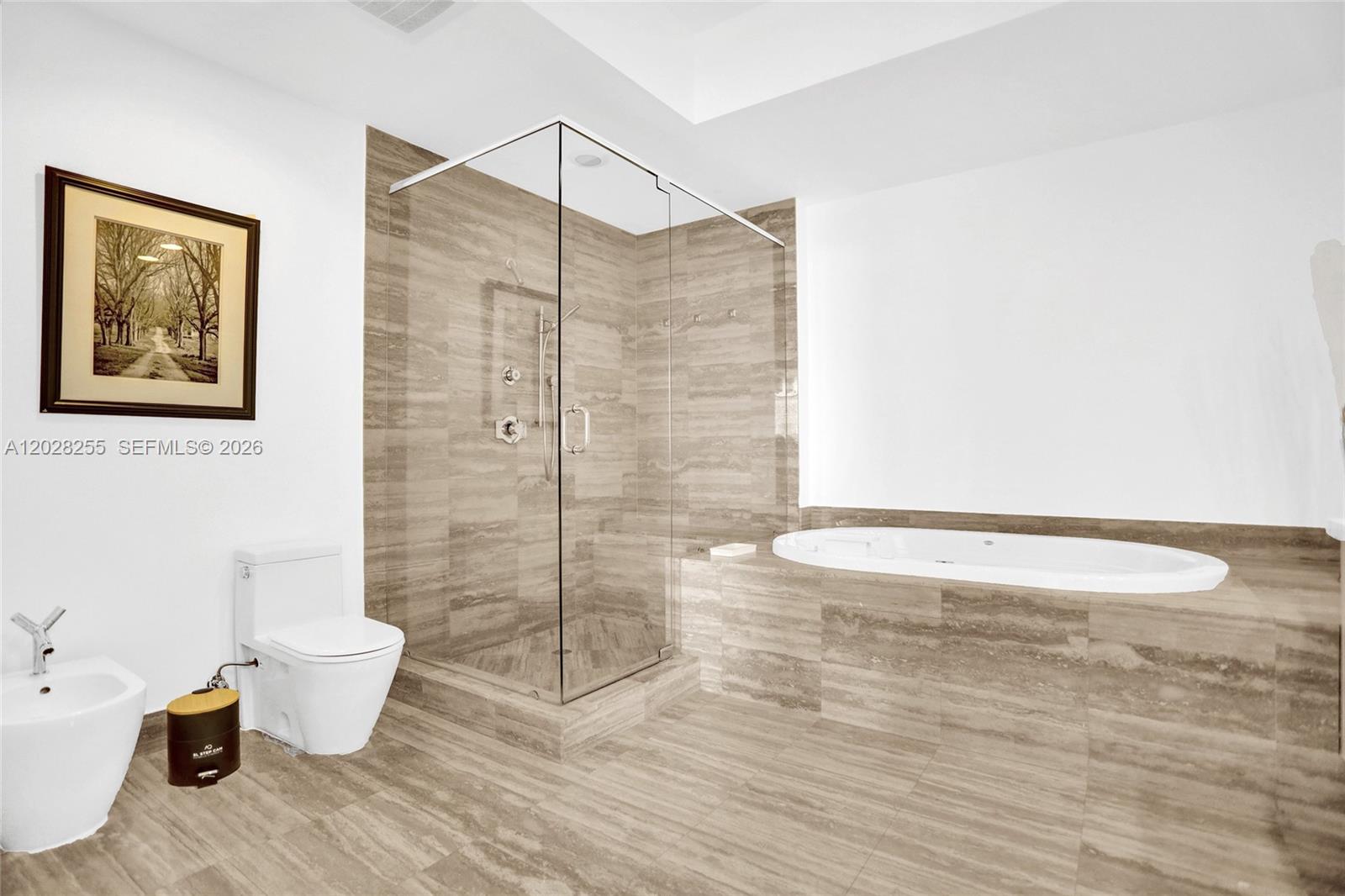 TDR TOWER II CONDO - Residential