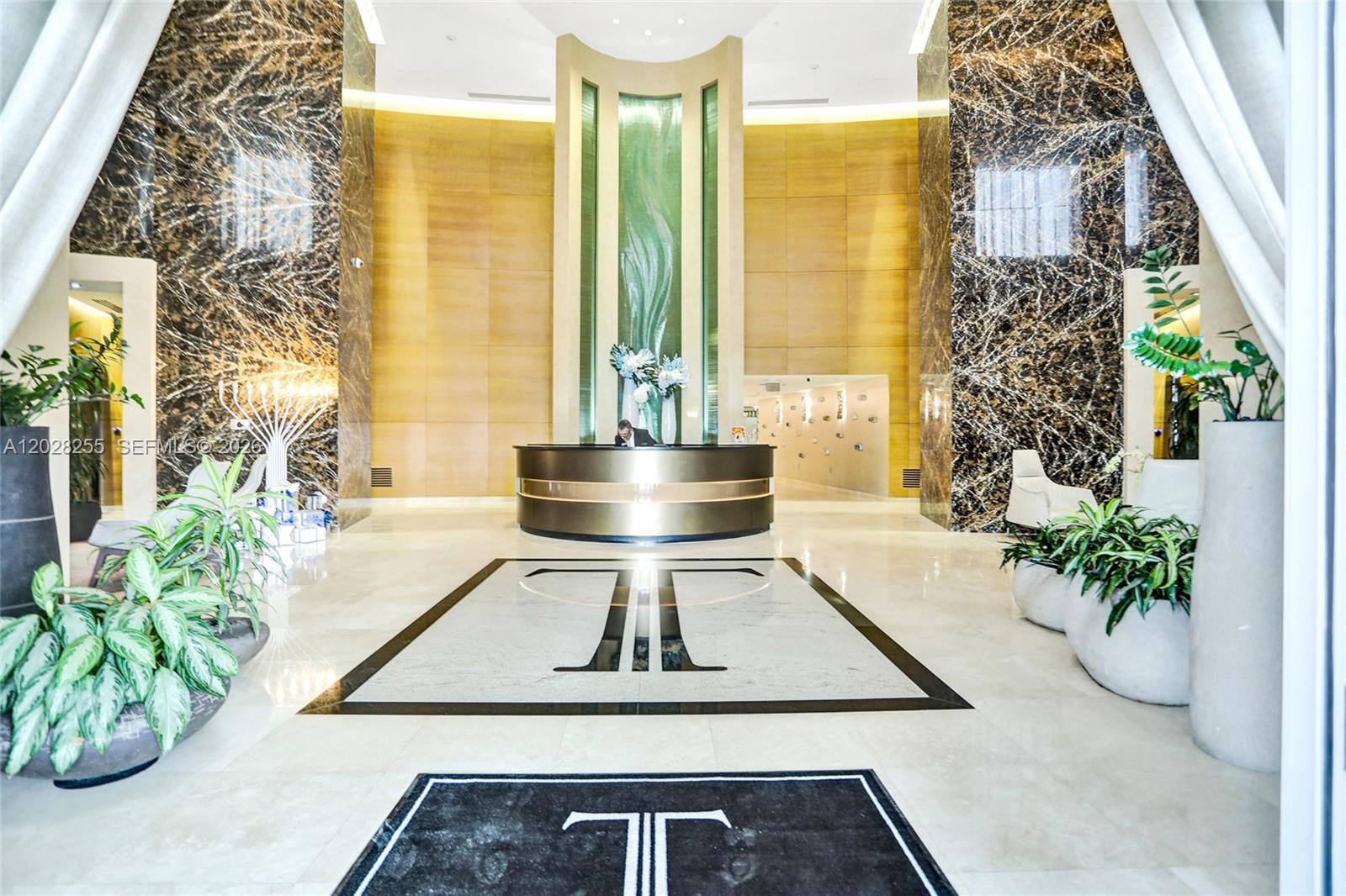 TDR TOWER II CONDO - Residential
