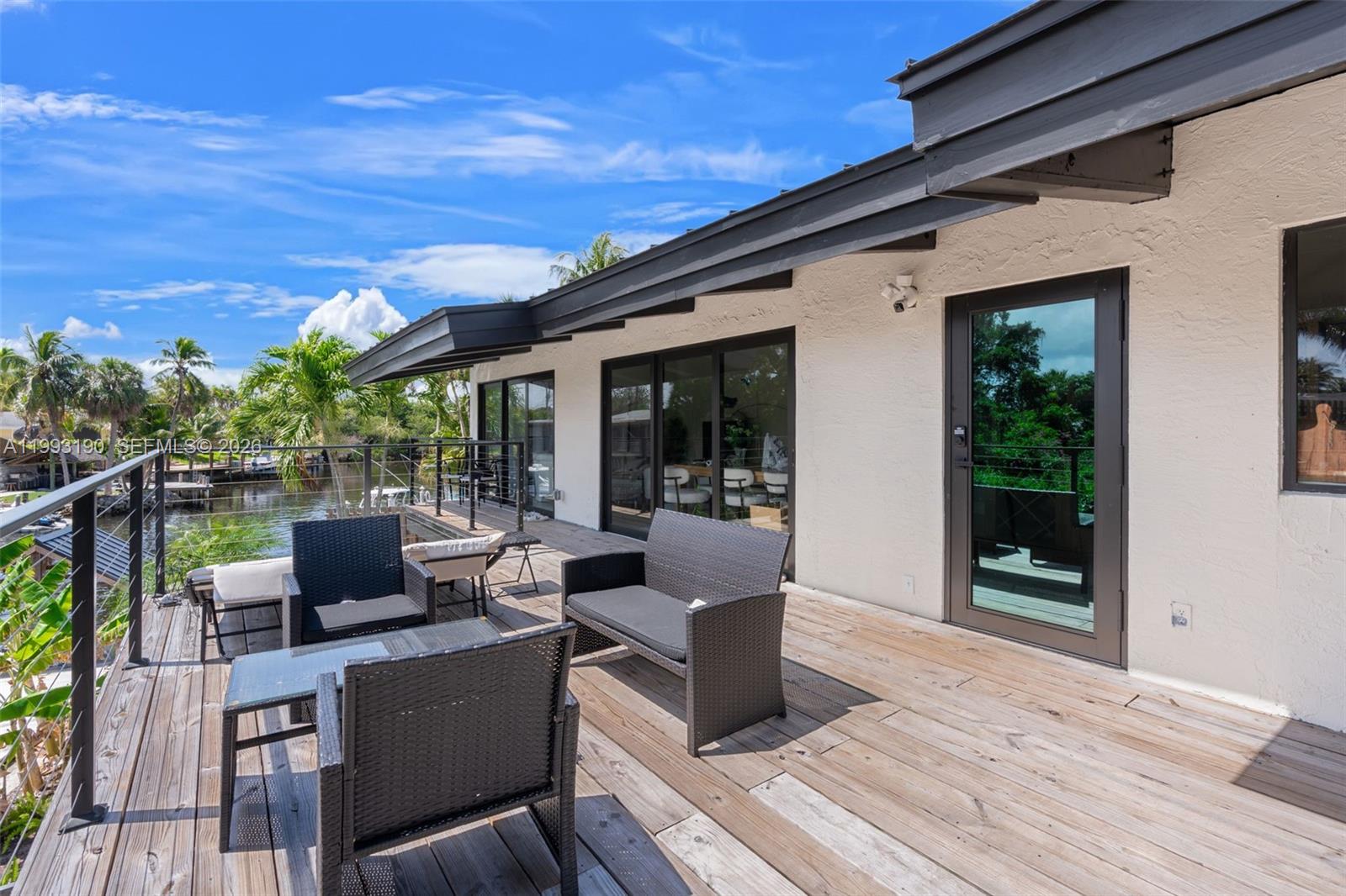 TWIN OAKS - Residential