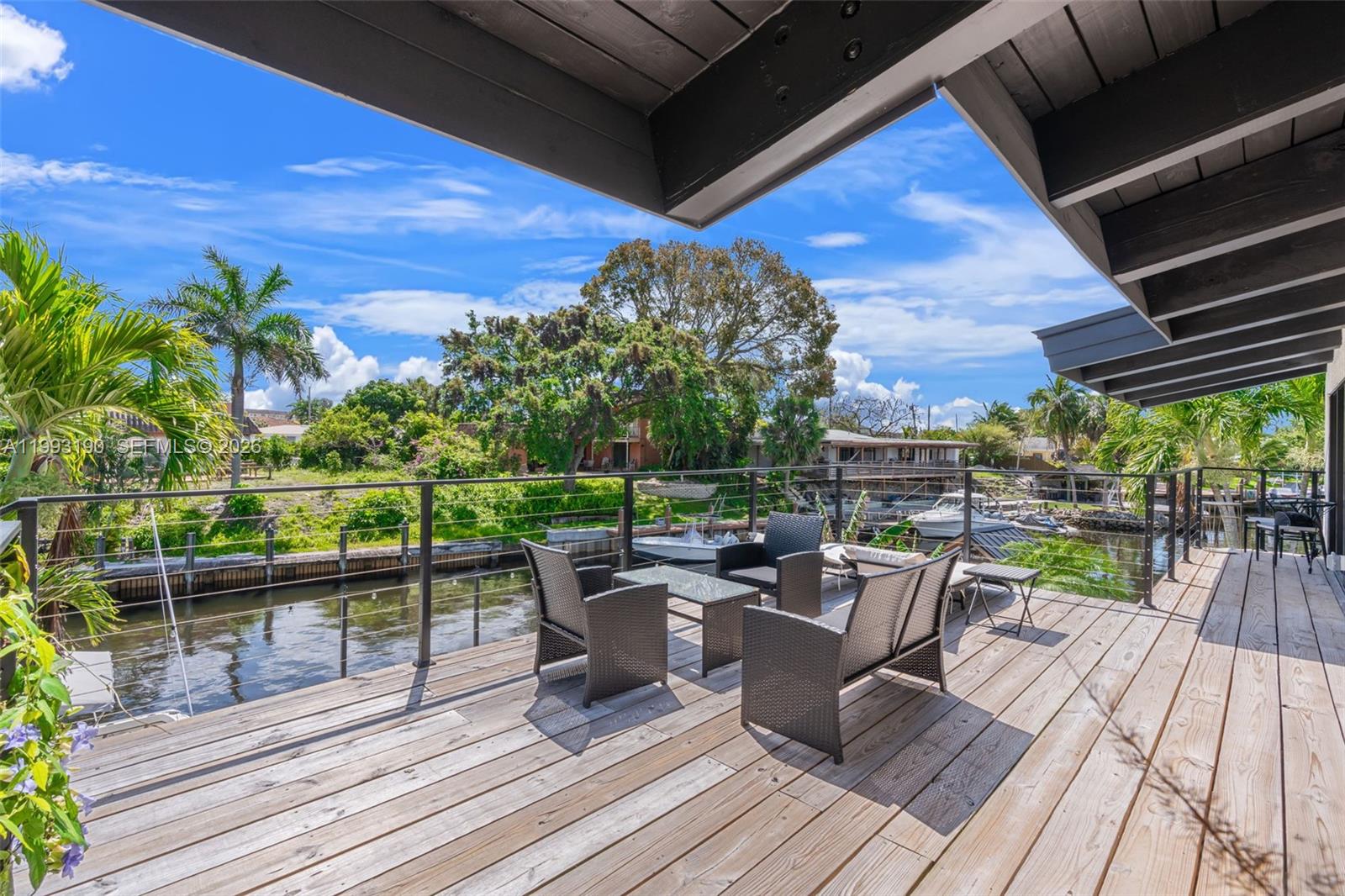 TWIN OAKS - Residential