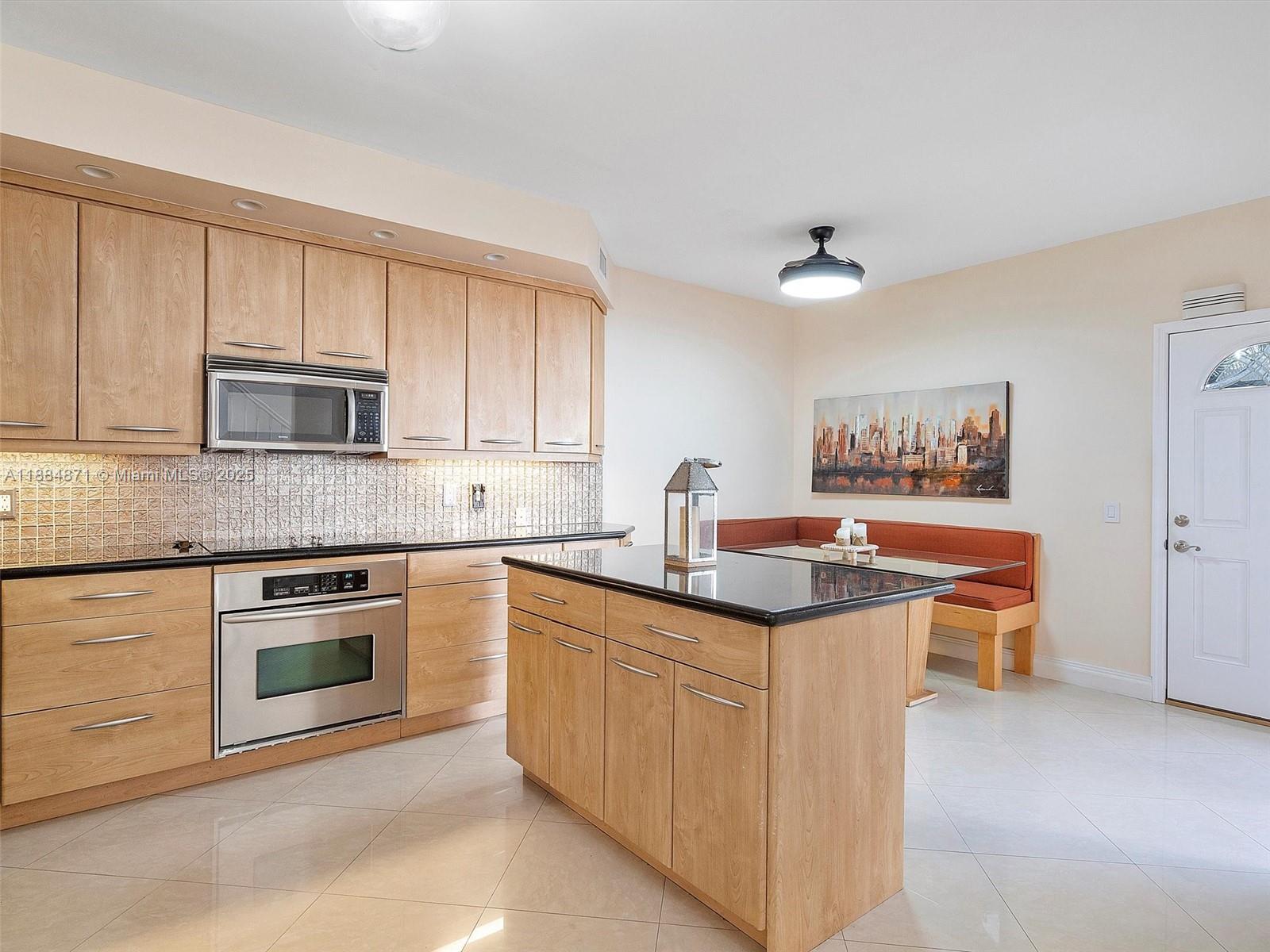 TOWNHOMES OF PORTSVIEW CO - Residential Lease