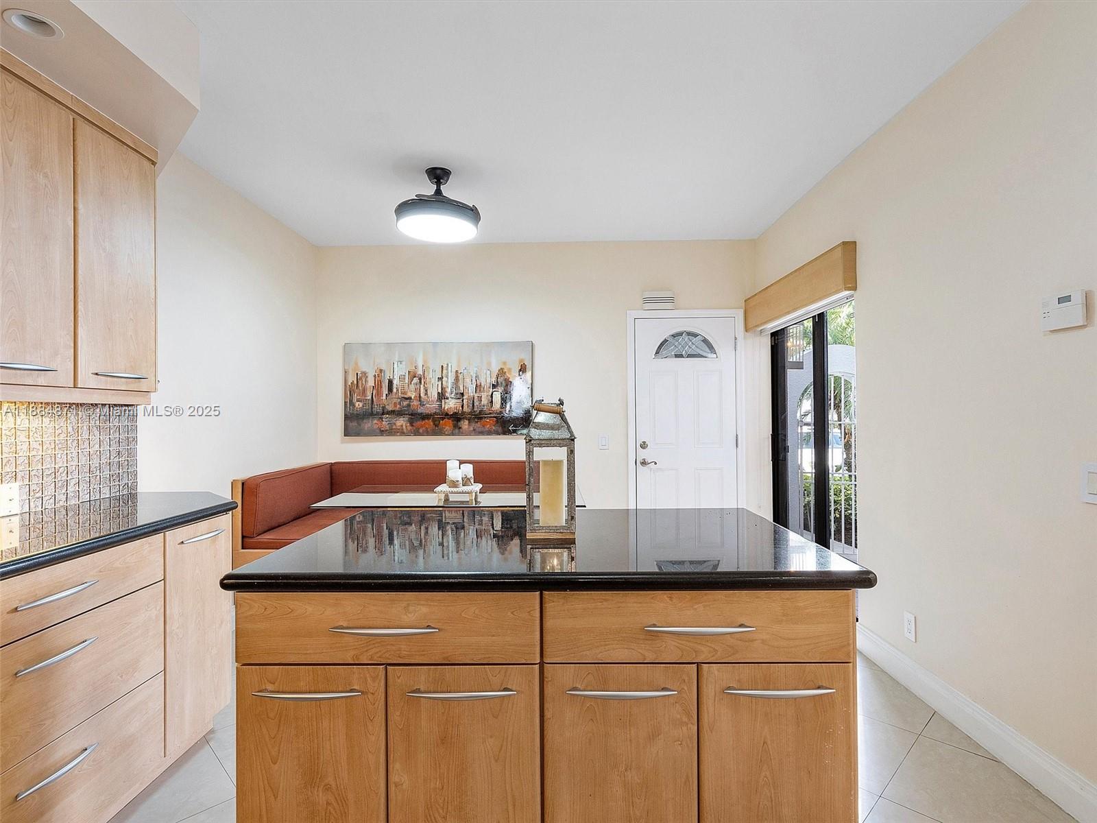 TOWNHOMES OF PORTSVIEW CO - Residential Lease