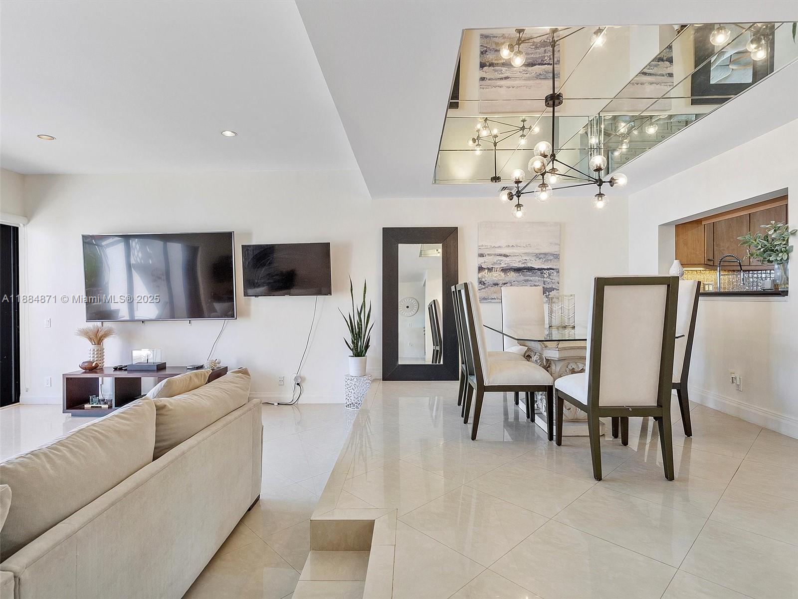 TOWNHOMES OF PORTSVIEW CO - Residential Lease