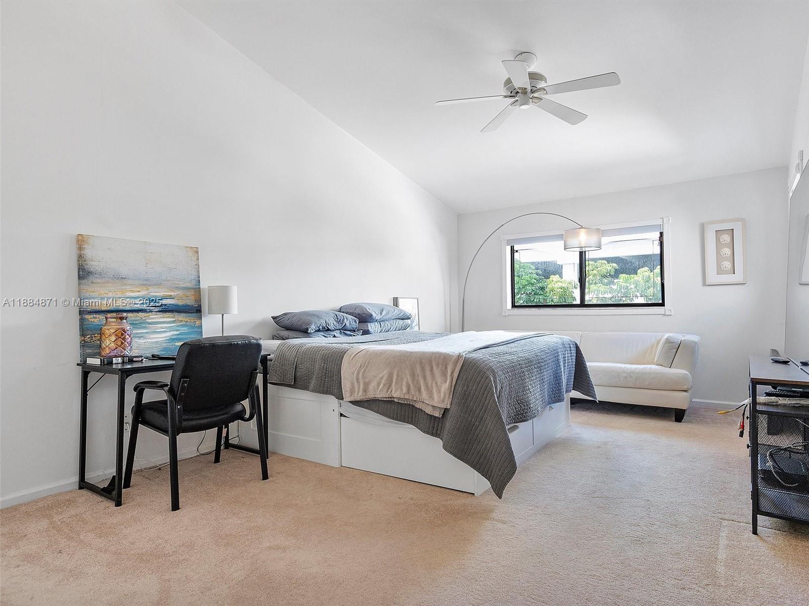 TOWNHOMES OF PORTSVIEW CO - Residential Lease