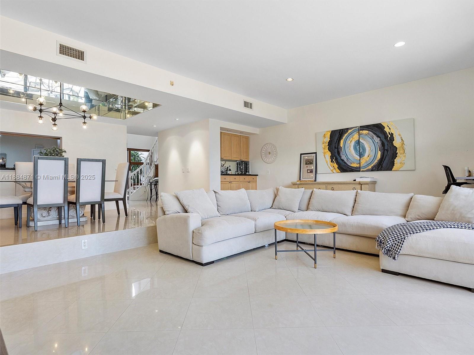 TOWNHOMES OF PORTSVIEW CO - Residential Lease