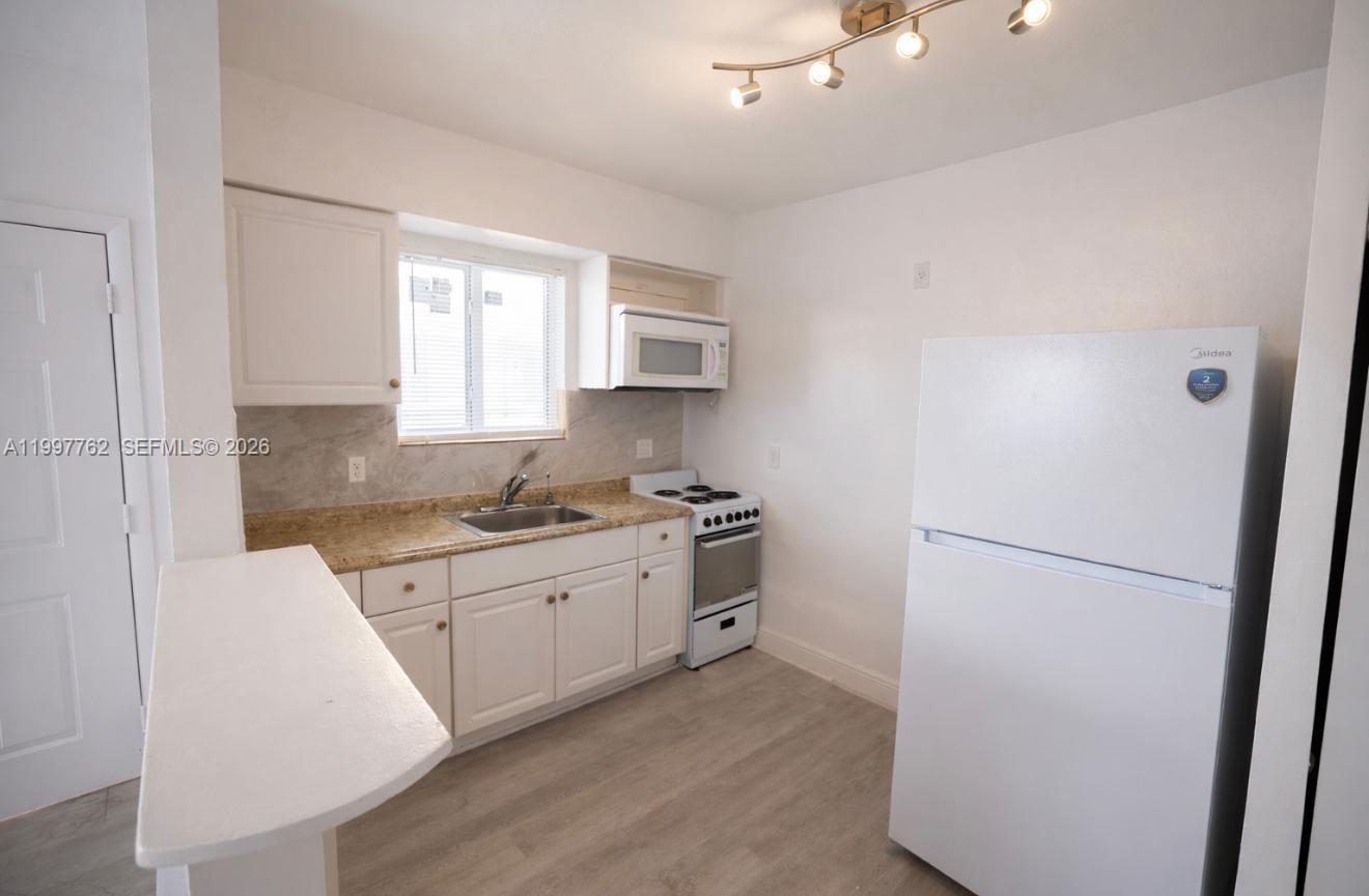 SHORECREST - Residential Lease