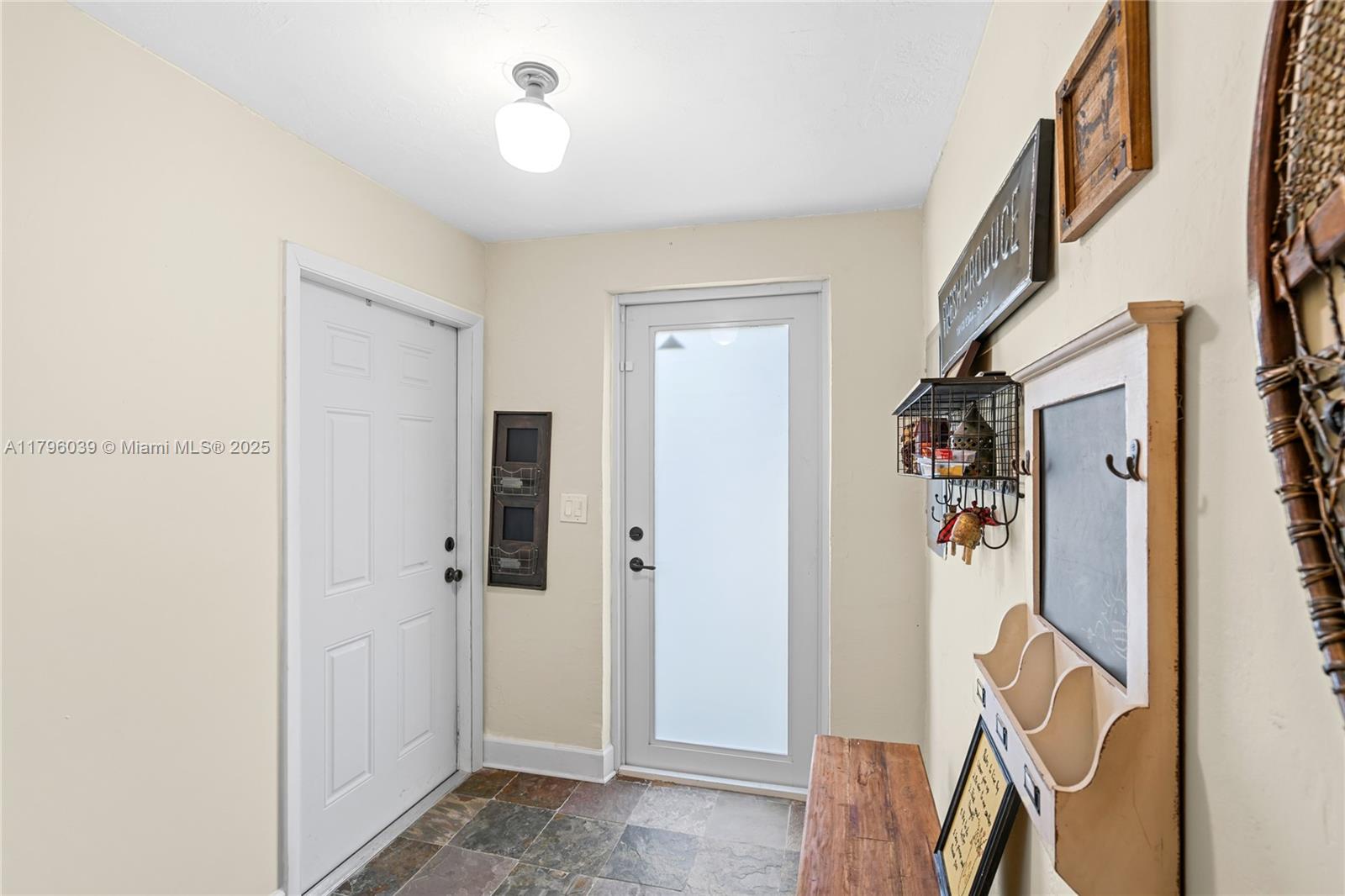 BIG PINE ESTS - Residential